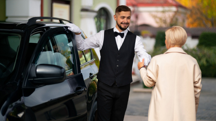 Chauffeur Driven Rentals: Elegance and Convenience