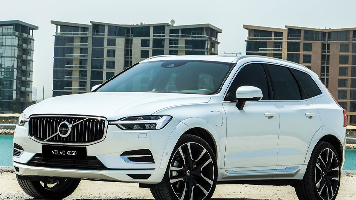 Luxury Travel with Volvo in Qatar